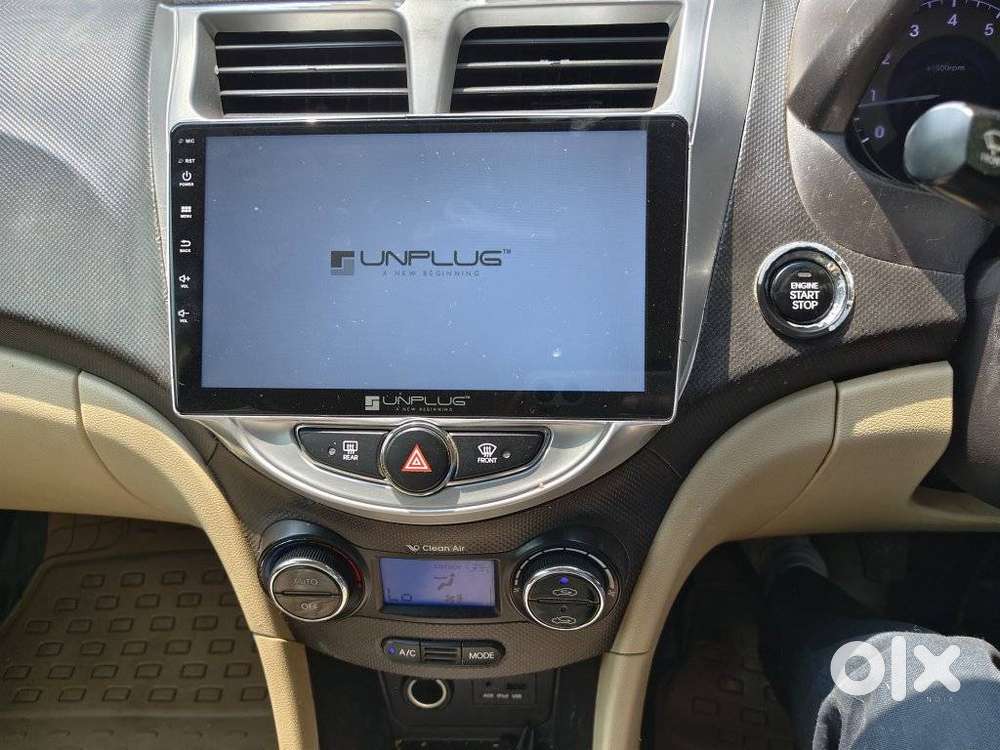 Hyundai Verna 1.5 Sx Vtvt, 2012, Petrol