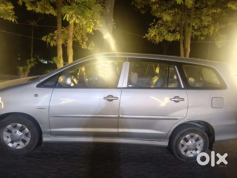 Toyota Innova Diesel Manual 2013 Variant