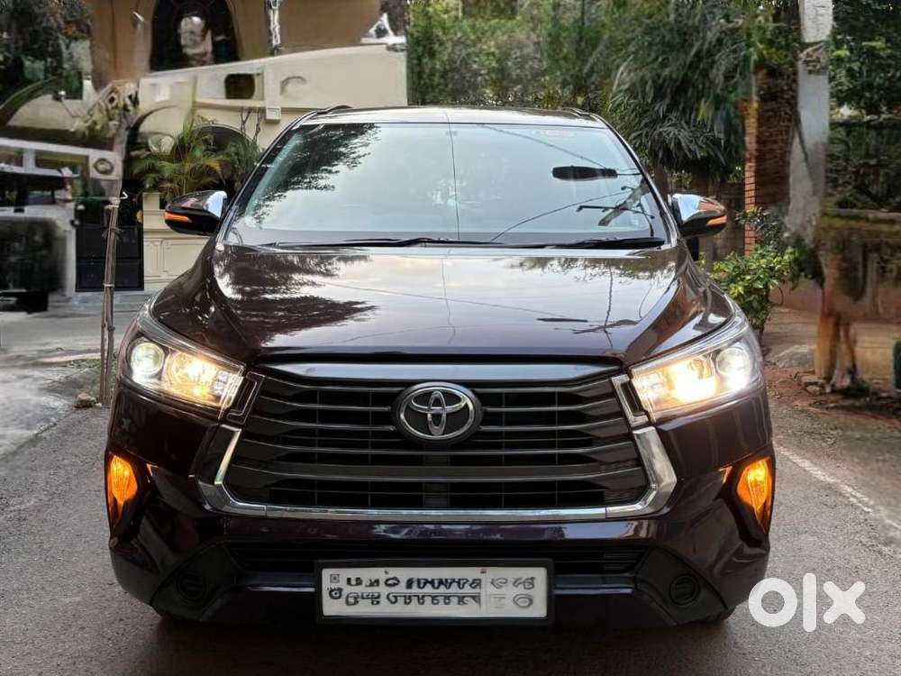 Toyota Innova Crysta 2.8 Zx At, 2017, Diesel
