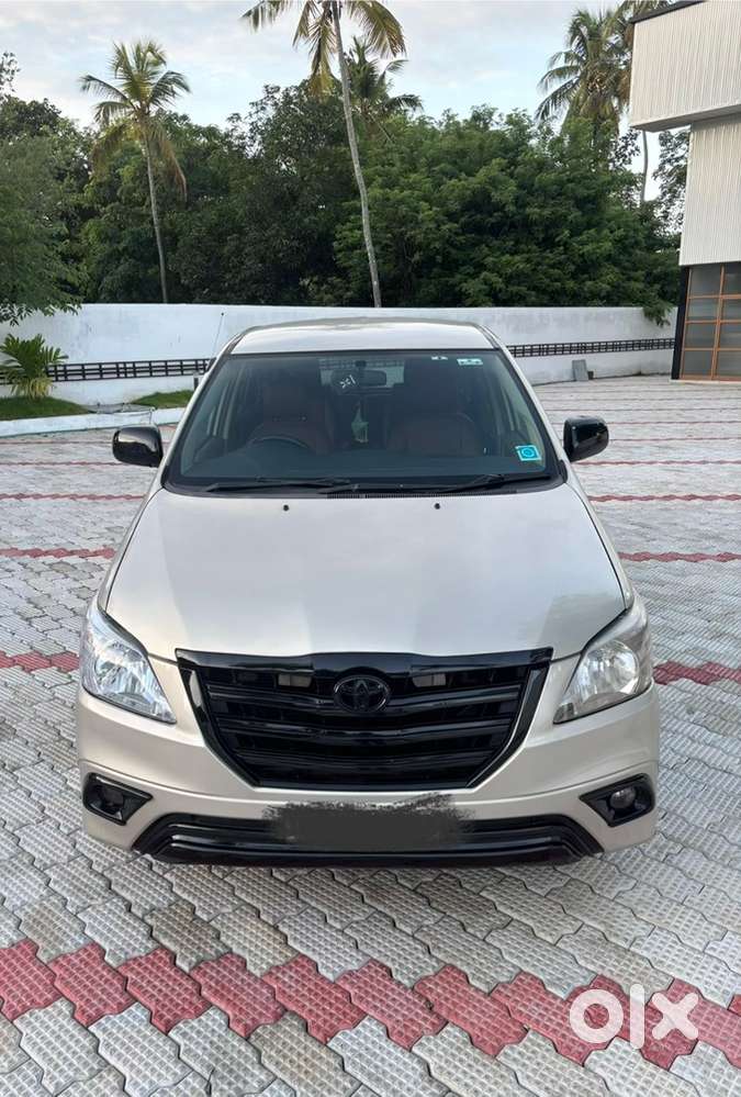 Toyota Innova Diesel Manual 2015 Year