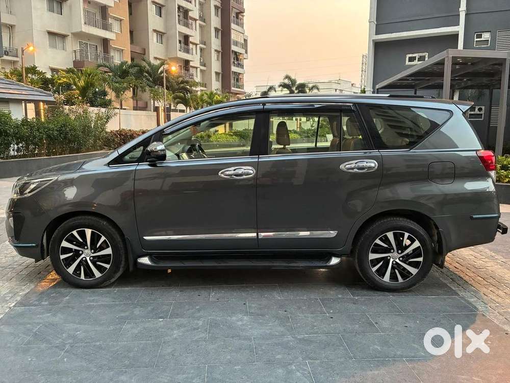 Toyota Innova Crysta 2021 Diesel Well Maintained
