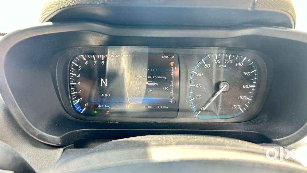 Tata Altroz 1.2 Xza Petrol Dct, 2022, Petrol