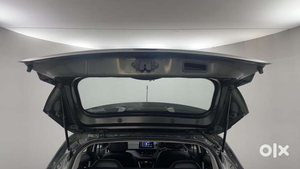 Tata Nexon 1.2 Revotron Xm (s), 2022, Petrol