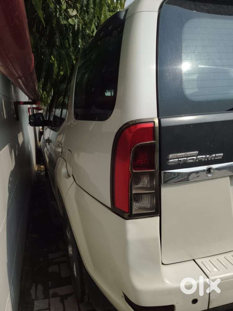 Tata Safari Storme, 2017, Diesel