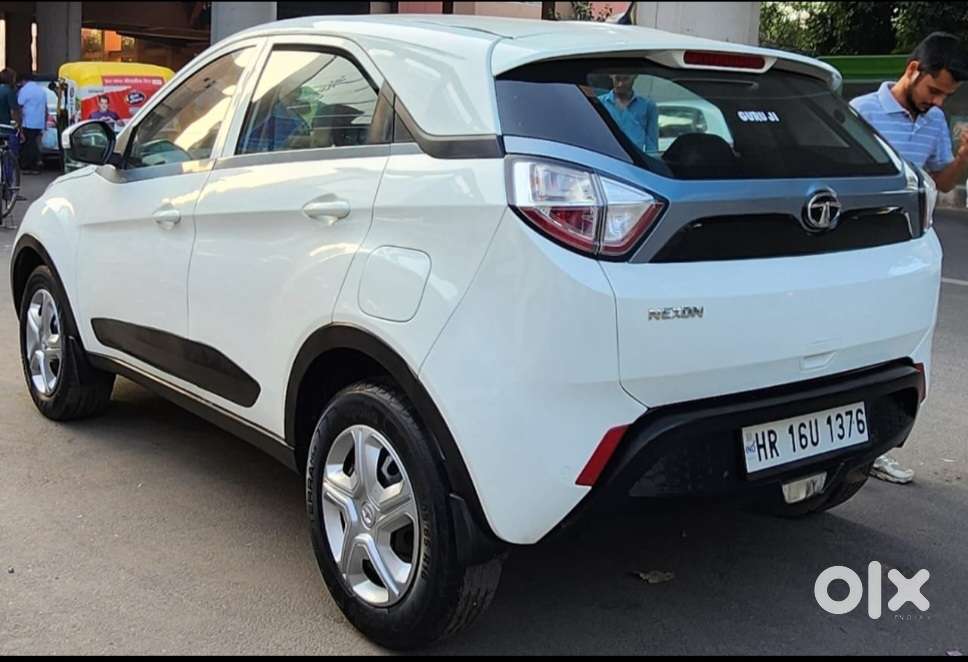 Tata Nexon 1.2 Revotron Xm, 2018, Diesel