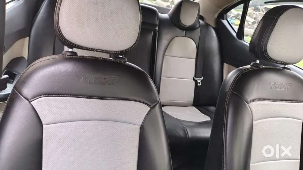 Koi Bhi Gadi Kisi Ko Purchase Karna Ho To Message Kare