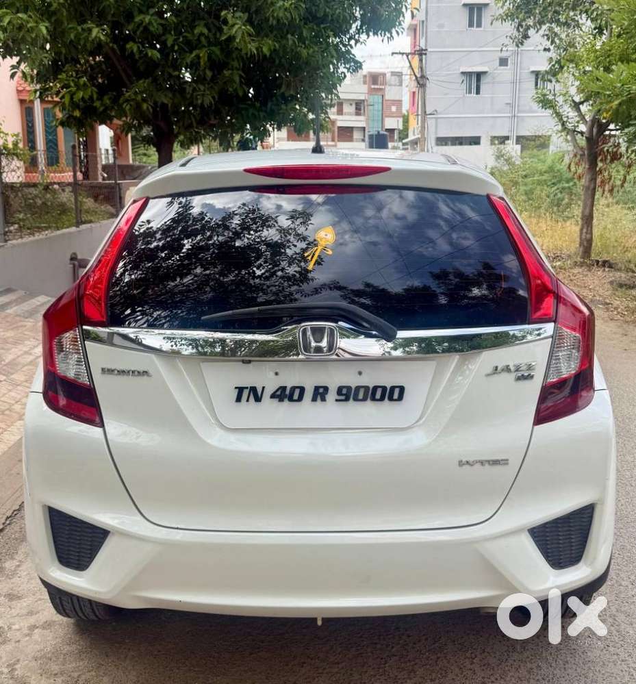 Honda Jazz V Automatic, 2016, Petrol