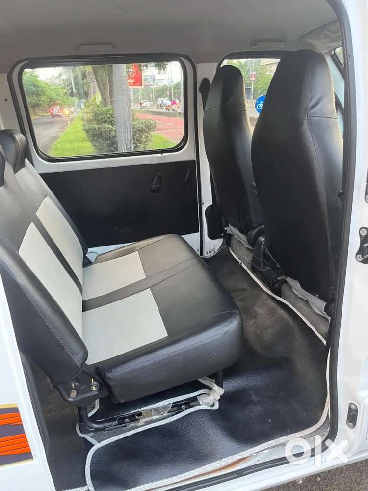 Maruti Suzuki Eeco 1.2 7 Str Std(o), 2023, Petrol