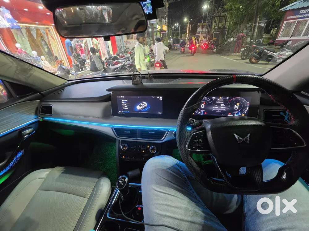 Mahindra Xuv700 2024 Year