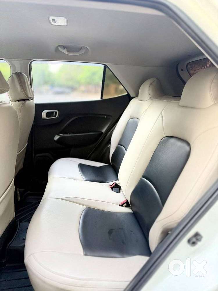 Hyundai Venue S Turbo, 2019, Cng & Hybrids