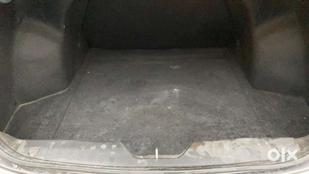 Maruti Suzuki Ciaz 2014-2017 At Zxi, 2016, Petrol