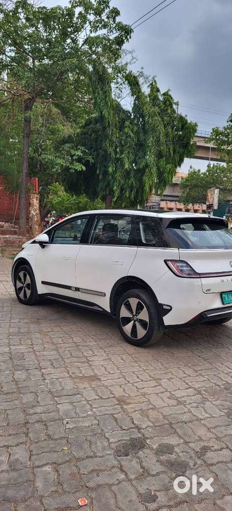 Mg Windsor Ev Essence, 2025, Electric