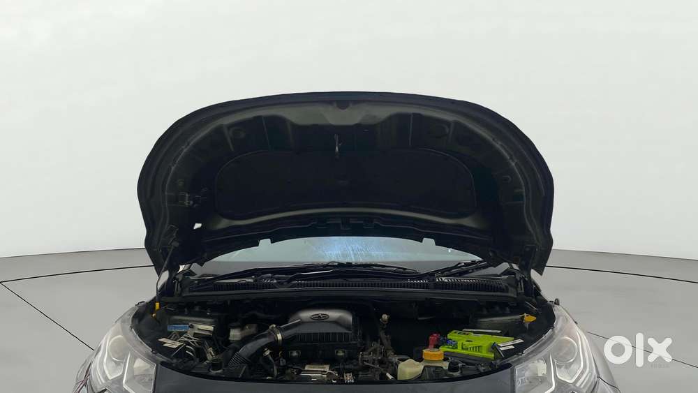 Tata Nexon 1.2 Revotron Xm (s), 2021, Petrol