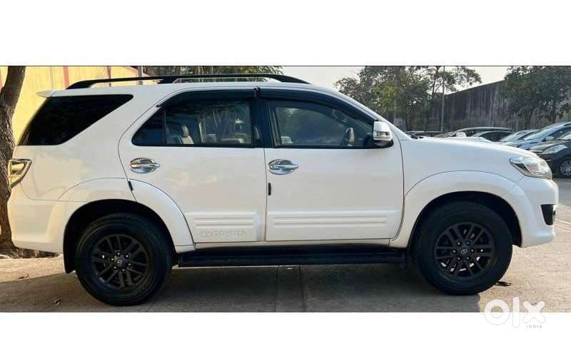 Toyota Fortuner Diesel 2015