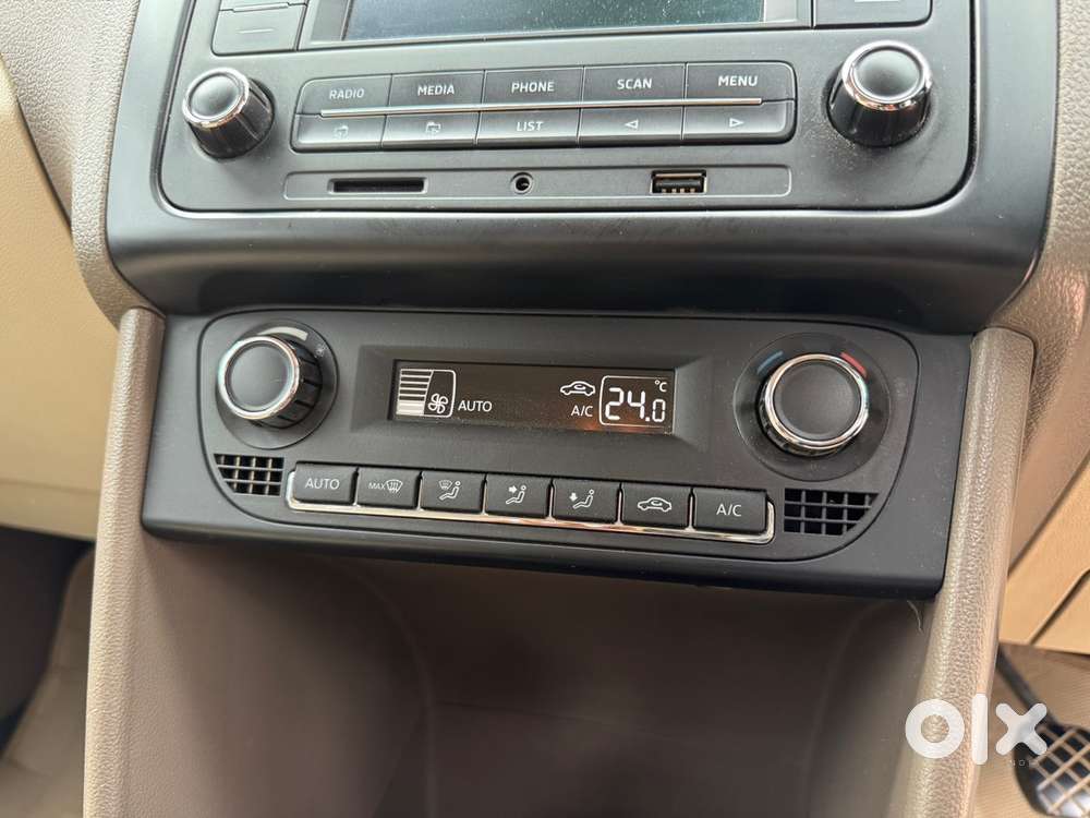 Skoda Rapid Diesel 2015 Variant