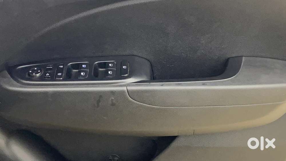 Hyundai Venue Sx Plus Turbo Dct, 2019, Petrol