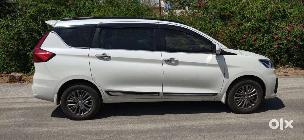 Maruti Suzuki Ertiga 1.4 Zxi At, 2021, Petrol