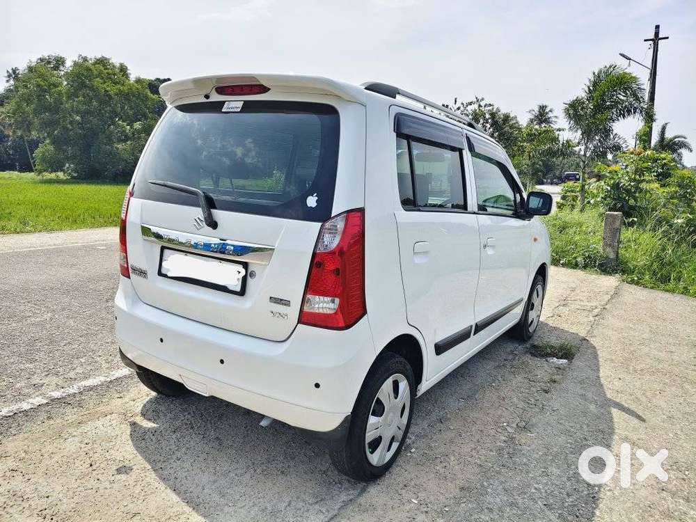 Maruti Suzuki Wagon R Amt Vxi, 2018, Petrol