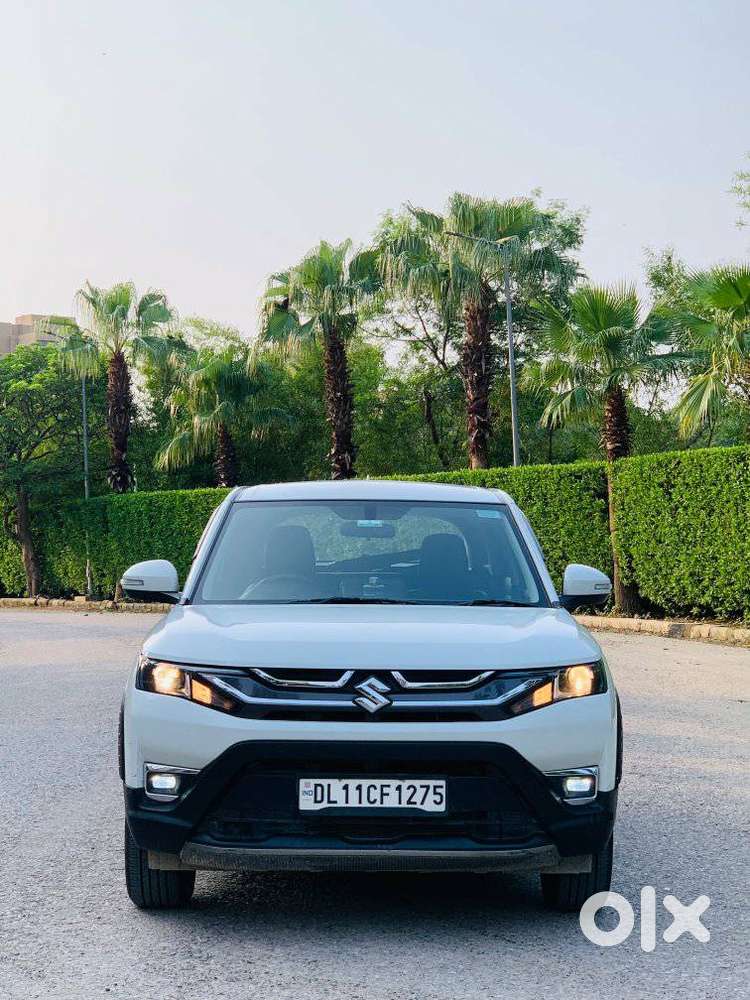 Maruti Suzuki Brezza 1.5 Lxi Smart Hybrid, 2025, Petrol