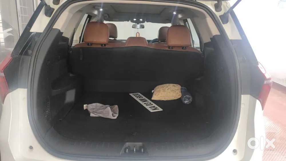 Mahindra Xuv700 2022 Petrol Good Condition