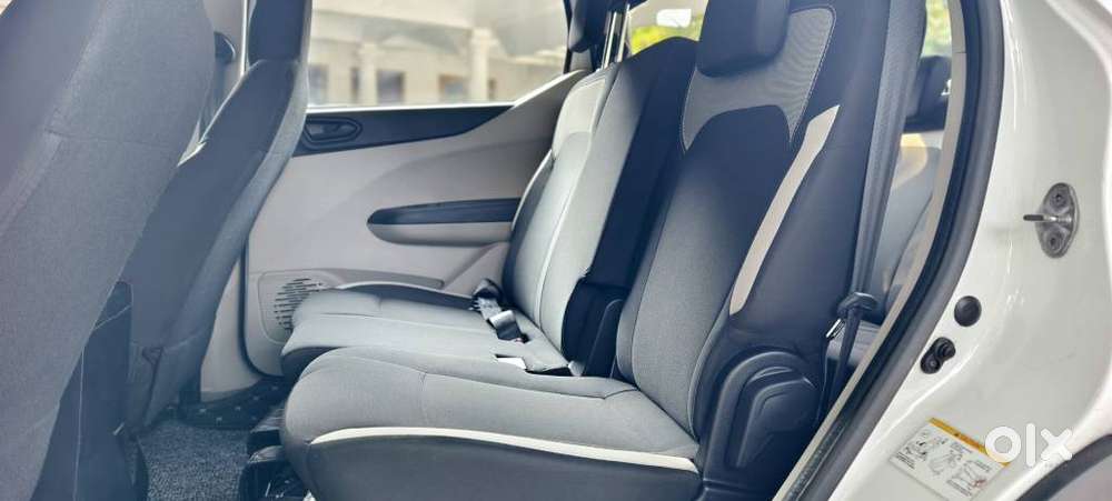 Renault Triber Rxl, 2022, Petrol