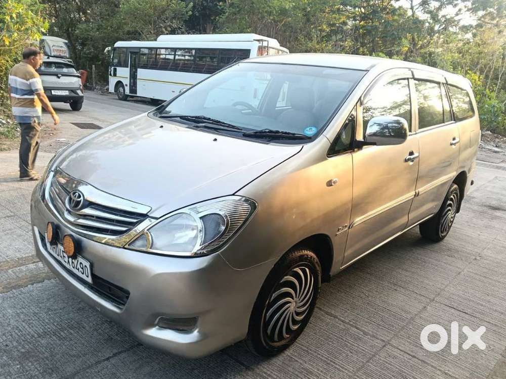 Toyota Innova 2009-2011 2.0 Gx 8 Str, 2011, Diesel