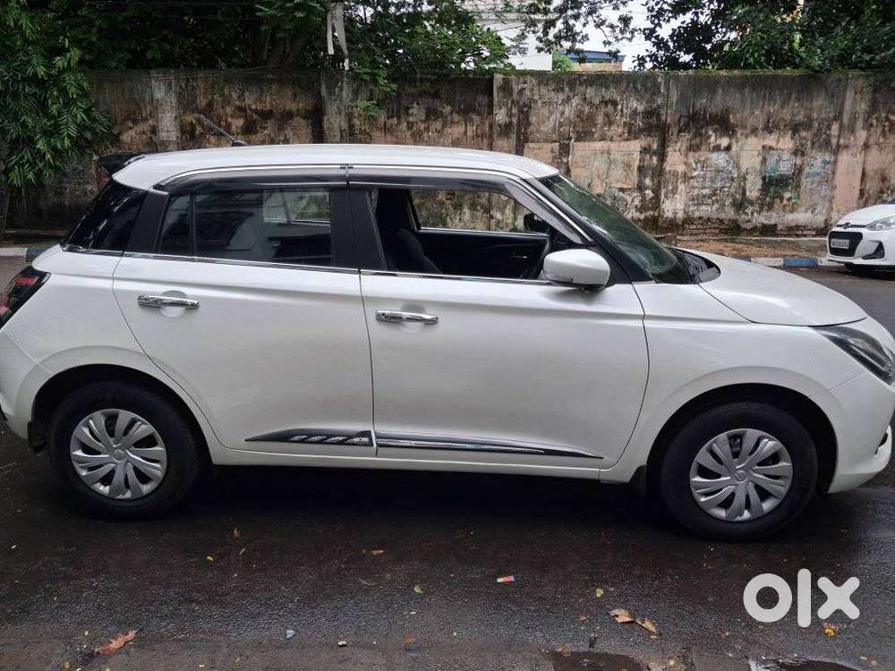 Maruti Suzuki Swift 1.2 Vxi (o), 2025, Petrol