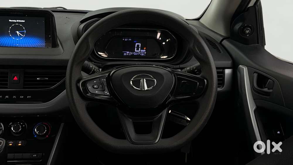 Tata Nexon 1.2 Revotron Xm (s), 2023, Petrol