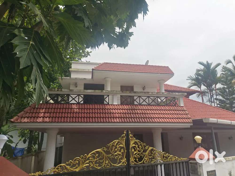 3BHK in Vazhakkala