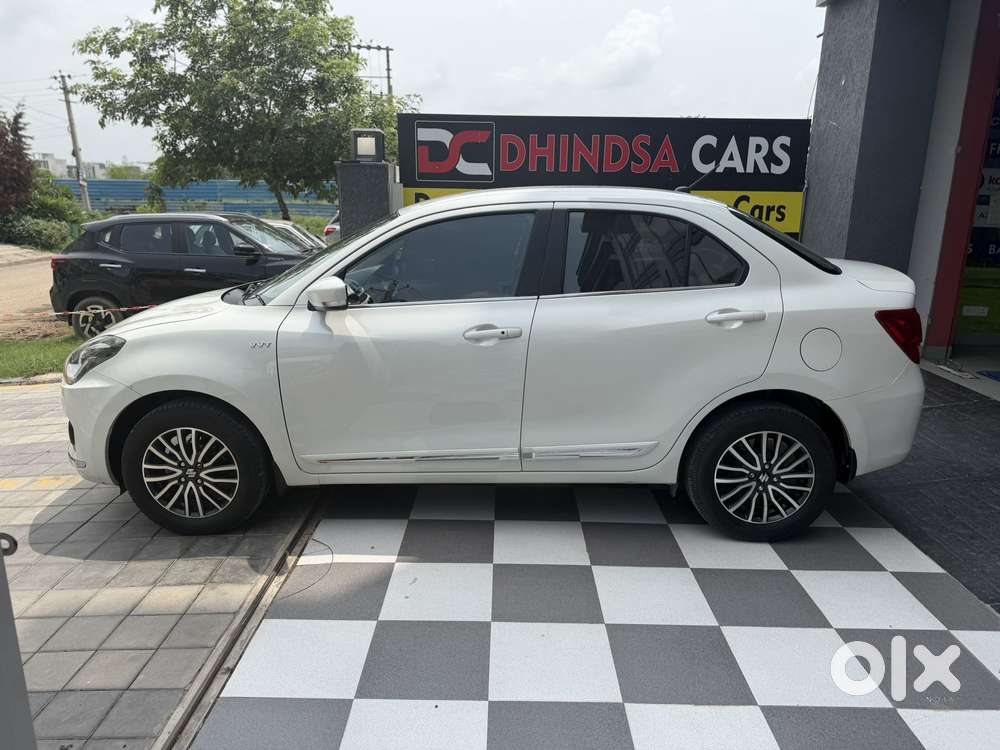 Maruti Suzuki Swift Dzire Zxi + Amt, 2018, Petrol