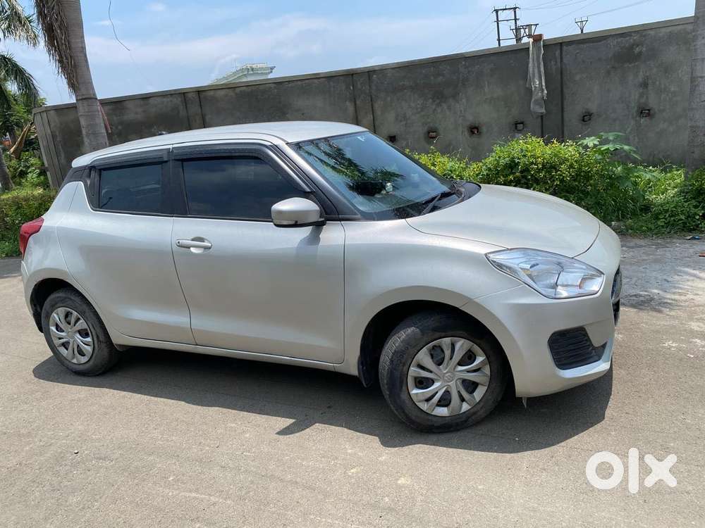 Maruti Suzuki Swift Vxi Abs Bsiv, 2022, Petrol