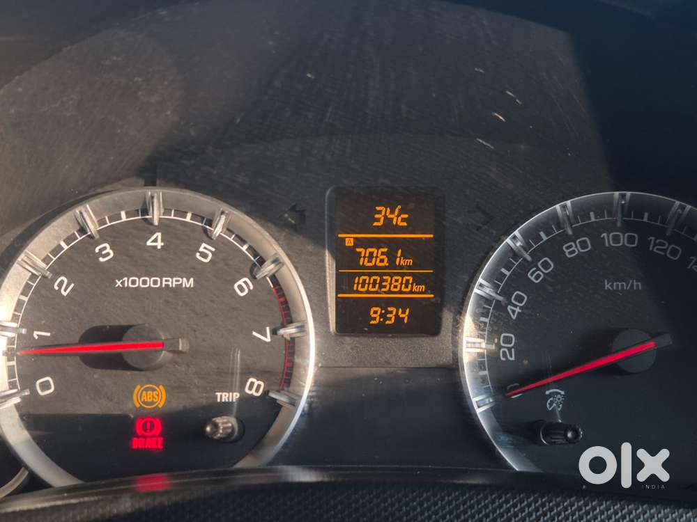 Maruti Suzuki Swift Zxi, 2013, Petrol