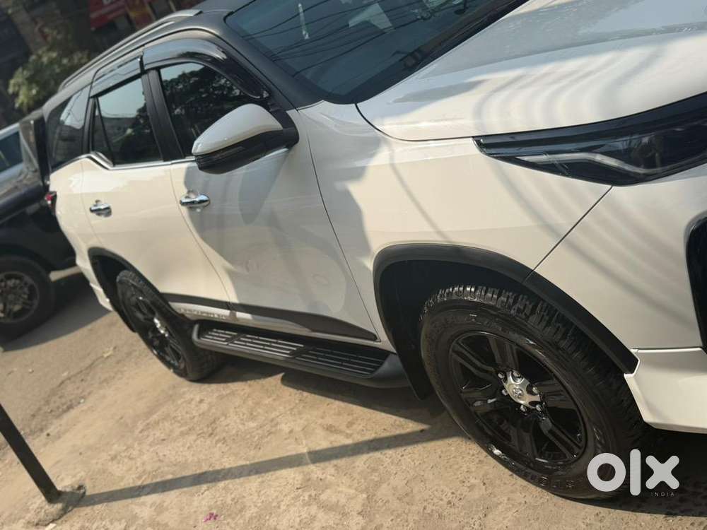 Toyota Fortuner 2026 Diesel 1740 Km Driven