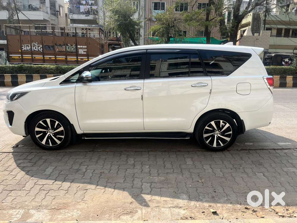 Toyota Innova Crysta 2.4 Z 7 Str, 2022, Diesel