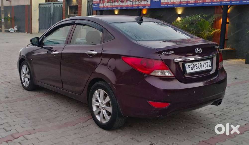 Hyundai Verna Fluidic 1.6 Crdi Sx Opt, 2012, Diesel