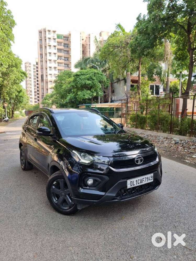 Tata Nexon 1.2 Revotron Xza Plus Luxs Red Dark Edition Amt, 2022, Pe..