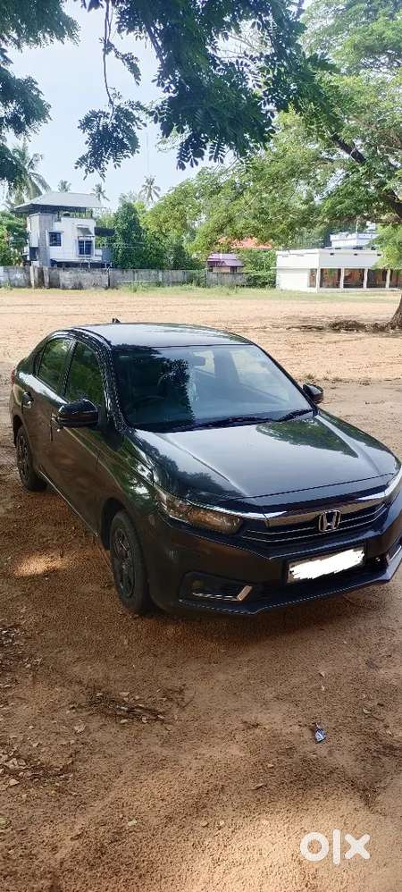 Honda Amaze 2020 Diesel 135000 Km Driven Single Us