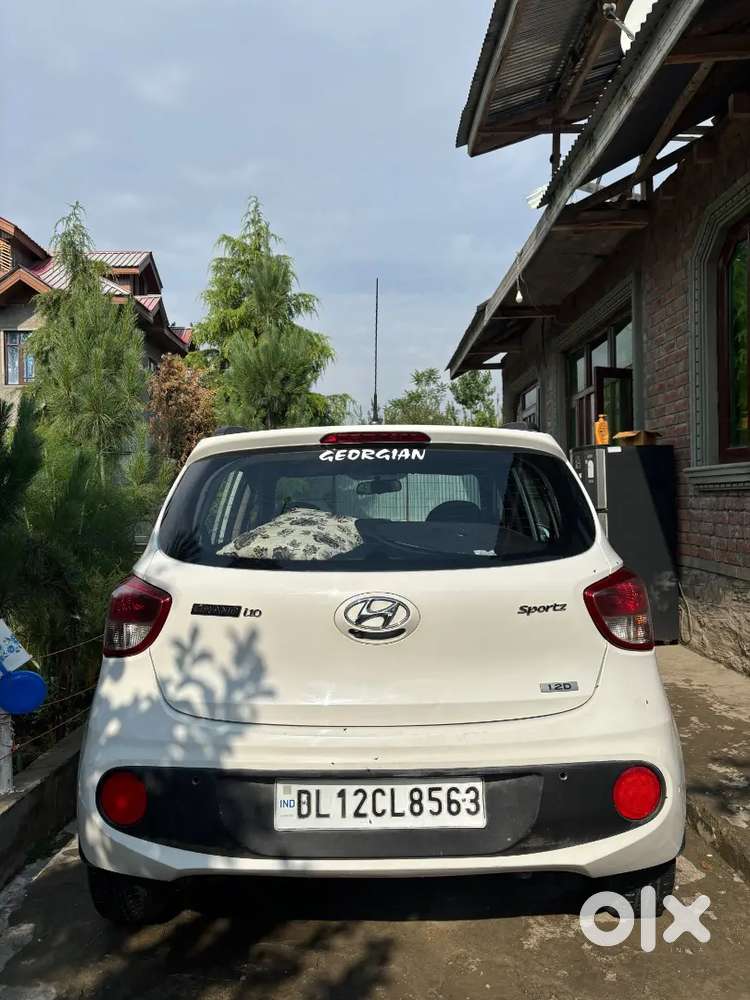 Hyundai Grand I10 2017 Diesel Well Maintained