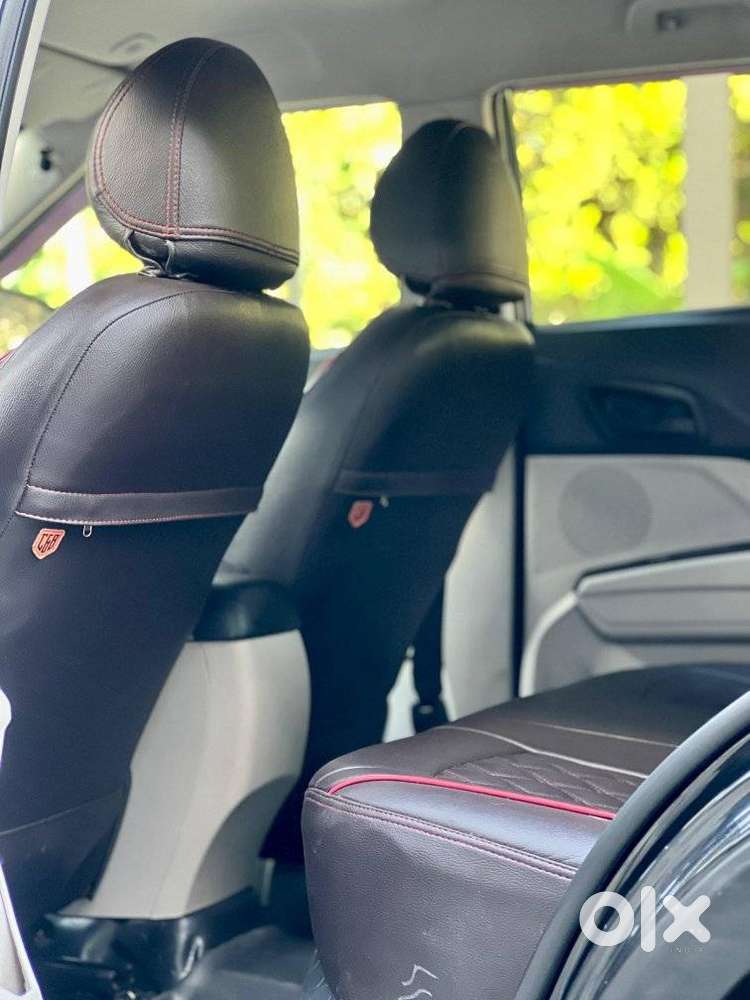 Mahindra Xuv300 W6 Diesel, 2021, Diesel