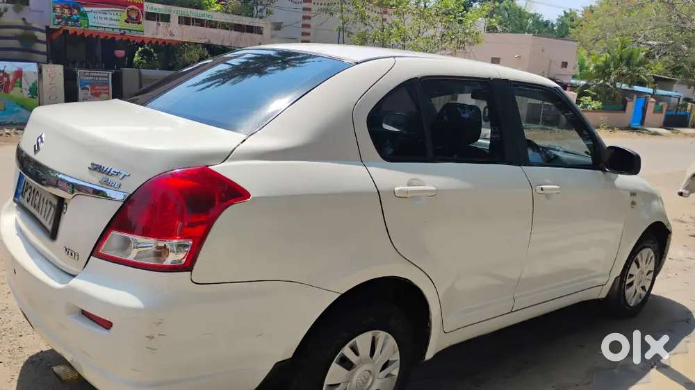Maruti Suzuki Swift Dzire Tour 2012 Diesel Well Maintained
