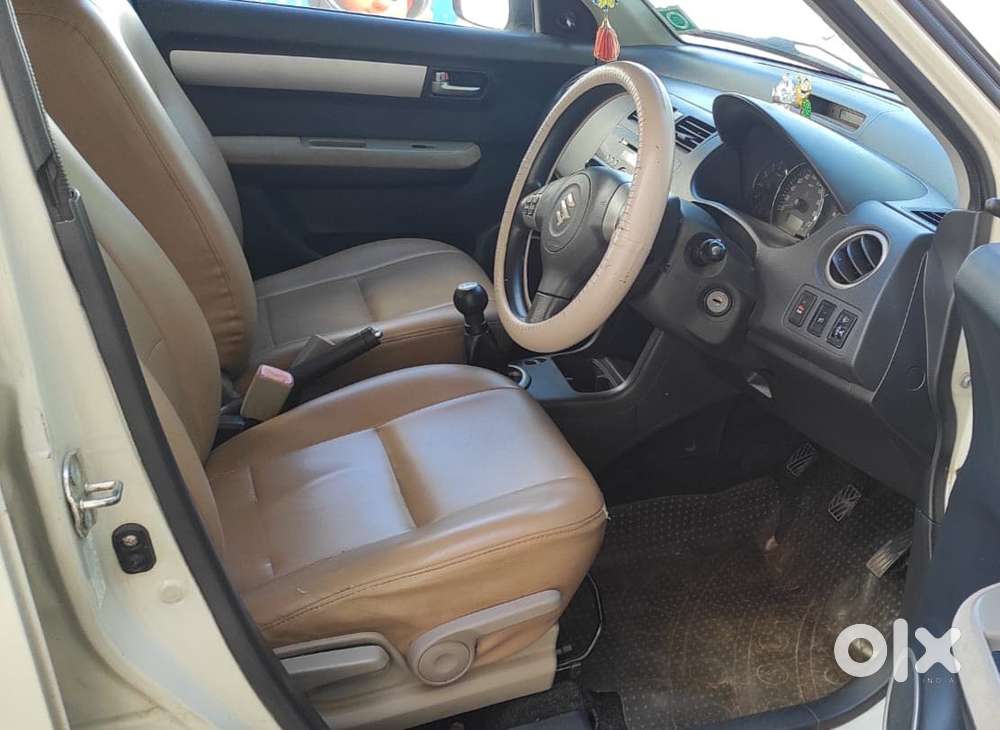 Maruti Suzuki Swift Dzire, 2011, Petrol