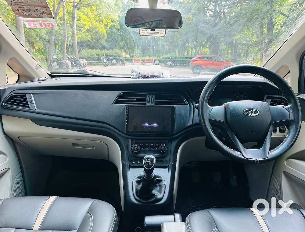 Mahindra Marazzo M4 8str, 2018, Diesel
