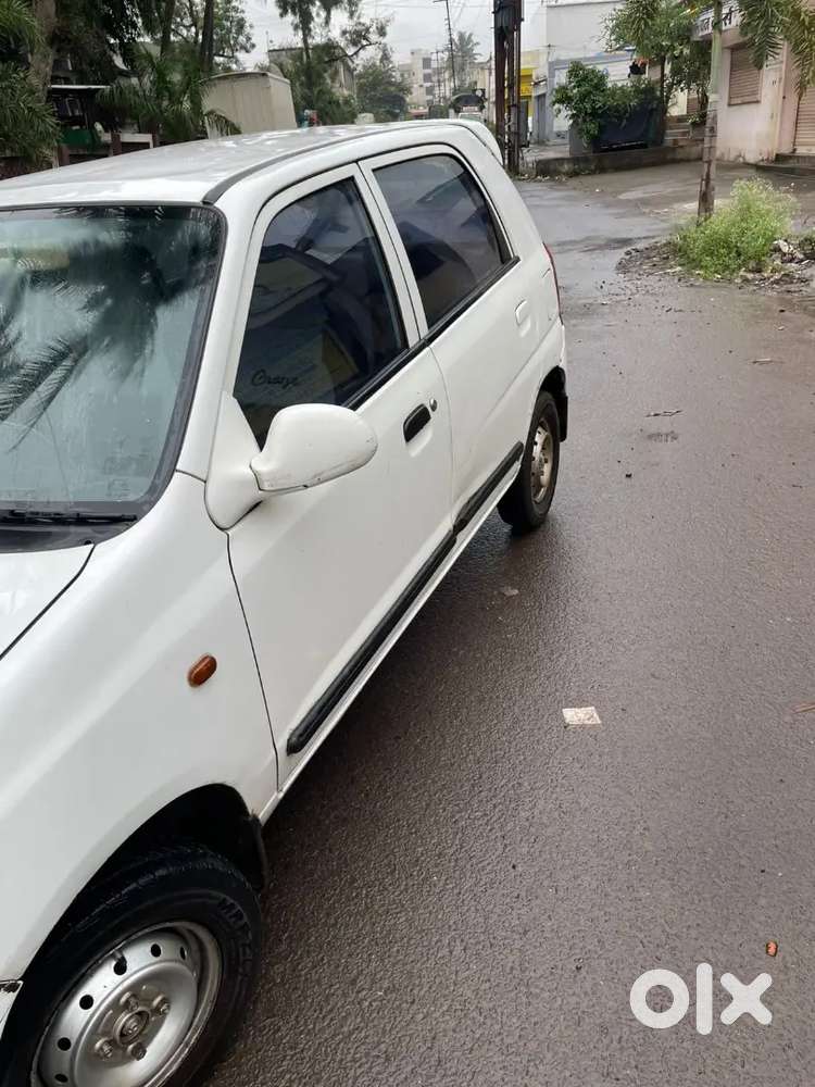 Maruti Suzuki 800 2010