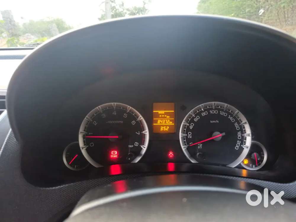 Maruti Suzuki Swift 2016 Petrol Well Maintained