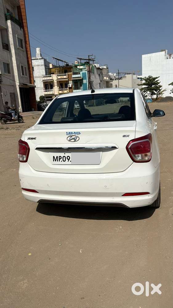 Hyundai Xcent 1.2 Vtvt Sx, 2015, Petrol