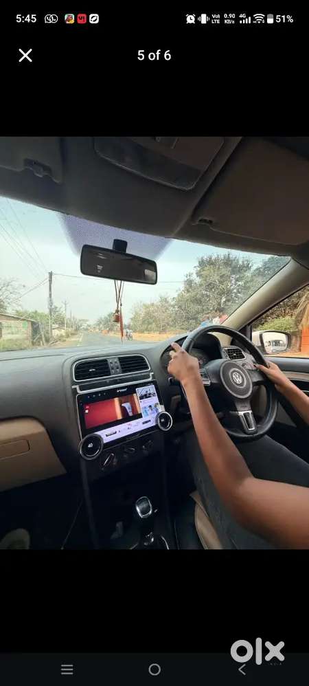 2k Music System Installed 
High Qoulity Sound System 
Apple Car Play