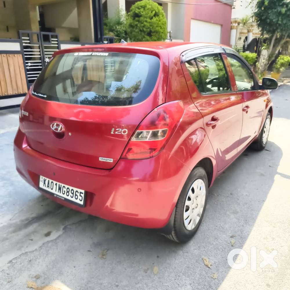 Hyundai I20 Magna 1.2 Mt, 2011, Petrol