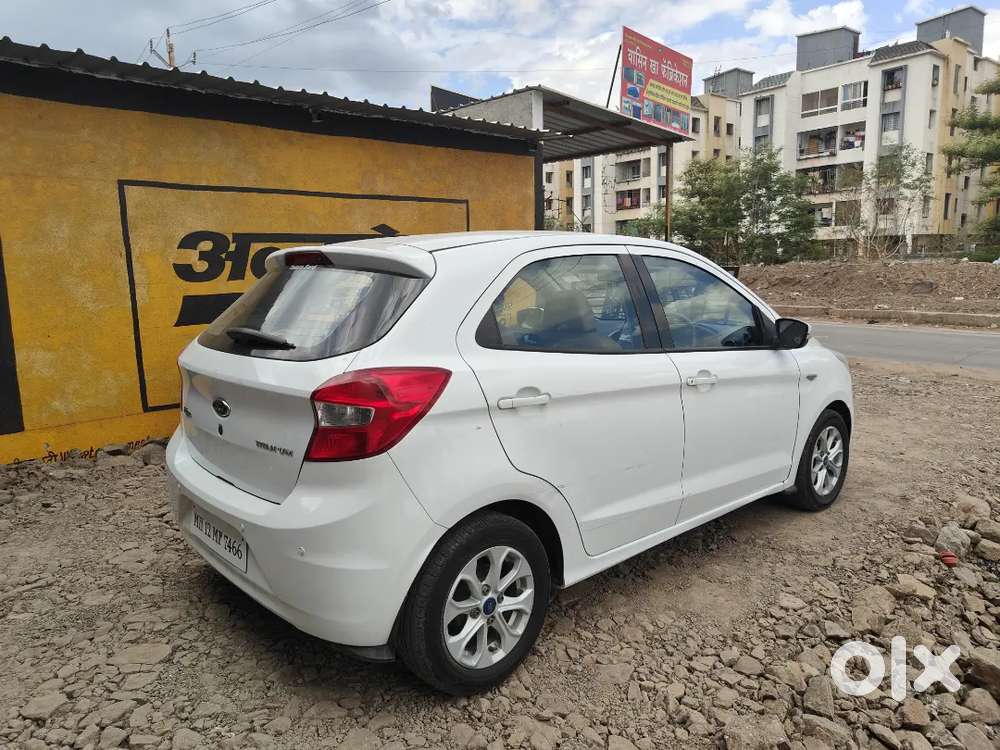 Ford Figo Titanium 2015 Petrol+cng  Rc Updated  92,000 Km