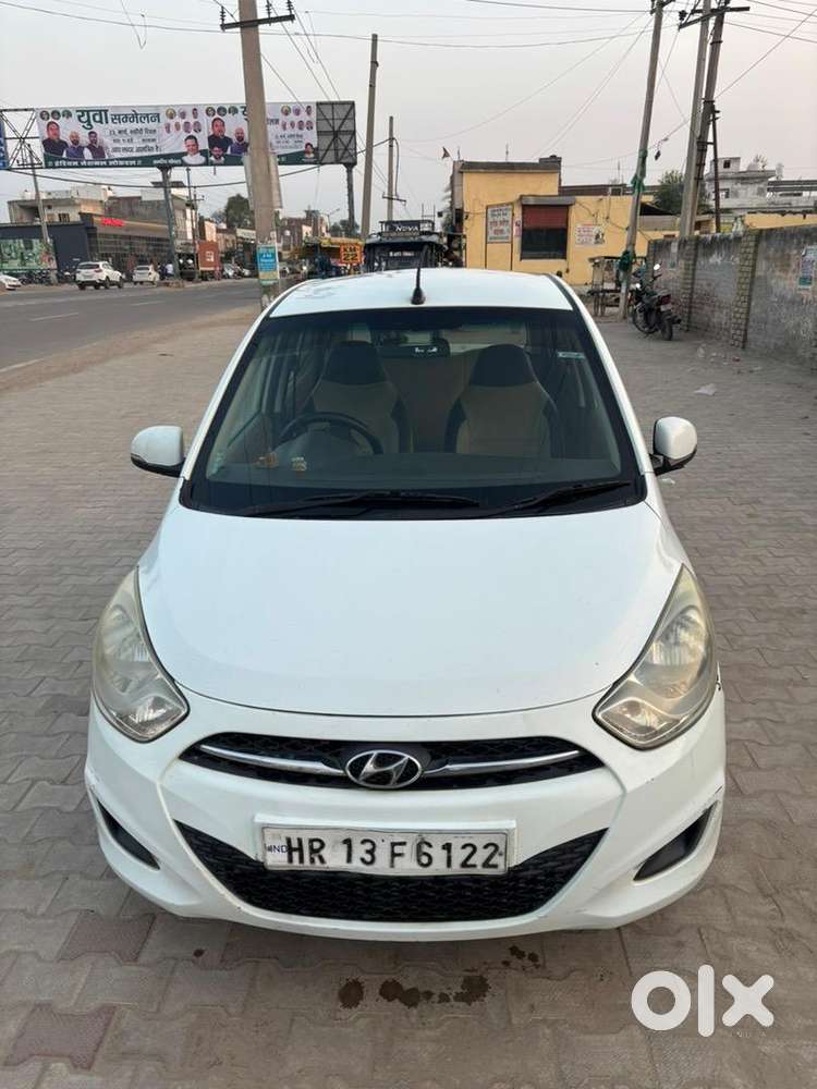 Hyundai I10 2011 Cng & Hybrids Good Condition