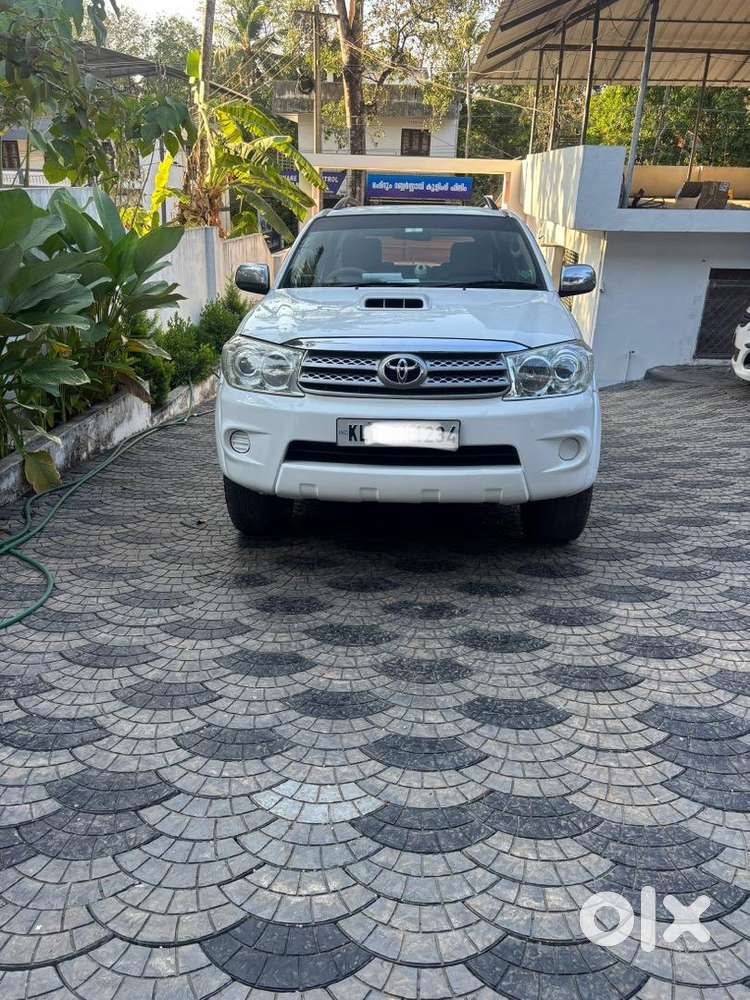 2010 Fortuner 4*4original Kerala Vehicle With New Papers Upto 2030